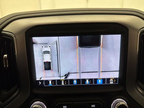 Used 2023 GMC Sierra 2500 SLT w/ SLT Premium Package image 37