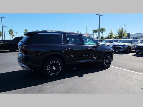 New 2026 Chevrolet Traverse LT w/ Sun and Wheel Package image 23