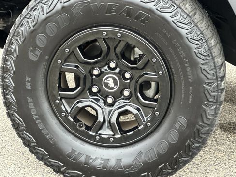 Used 2024 Ford Bronco Wildtrak AWD/4WD image 37