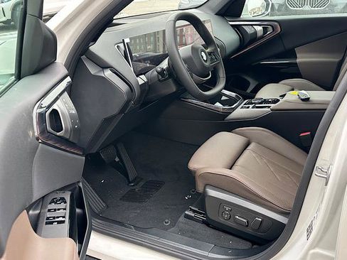 New 2026 BMW X3 xDrive30 w/ Premium Package image 4