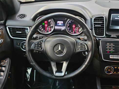 Used 2016 Mercedes-Benz GLE 350 w/ Premium Package image 19