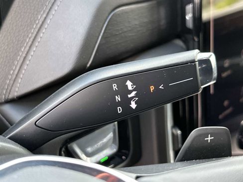 Certified 2025 GMC Yukon Denali image 23