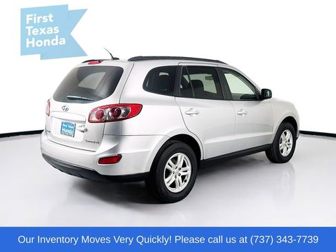 Used 2011 Hyundai Santa Fe GLS image 8