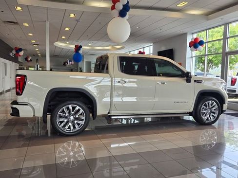 New 2026 GMC Sierra 1500 Denali AWD/4WD image 3