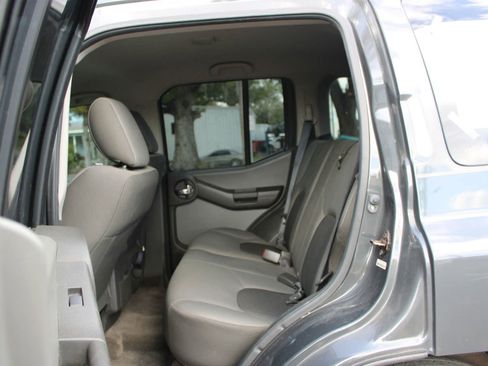 Used 2013 Nissan Xterra S w/ Value Package RWD image 12