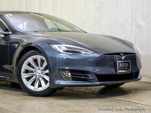 Used 2017 Tesla Model S 75D image 5