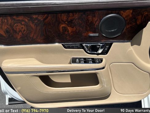 Used 2016 Jaguar XJ L Portfolio RWD image 18