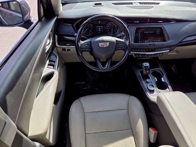 Used 2019 Cadillac XT4 Premium Luxury FWD image 8