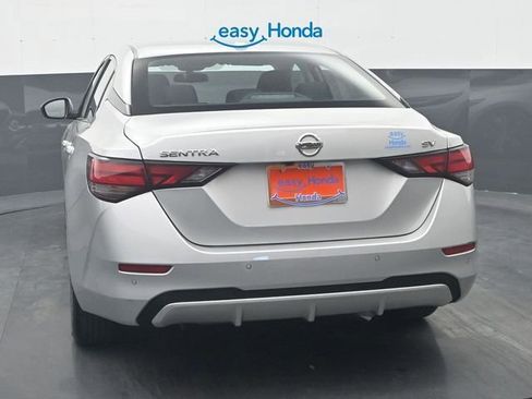 Used 2023 Nissan Sentra SV image 6