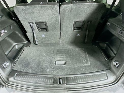 Certified 2023 Jeep Grand Cherokee L Laredo image 38