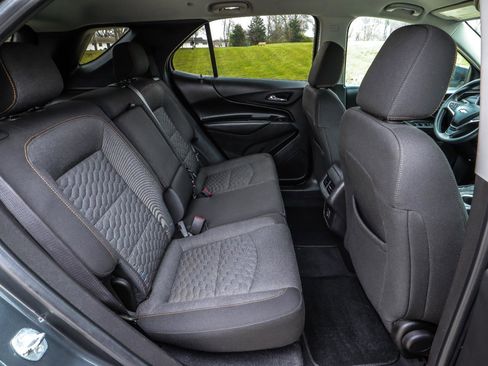 Used 2021 Chevrolet Equinox LT image 35