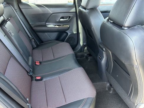 New 2025 Nissan Kicks SR image 14