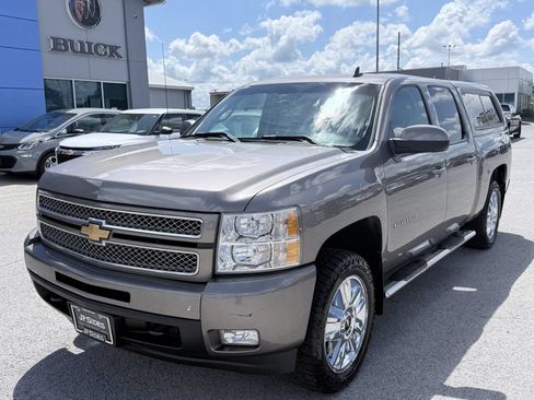 Used 2013 Chevrolet Silverado 1500 LTZ w/ LTZ Plus Package AWD/4WD image 1