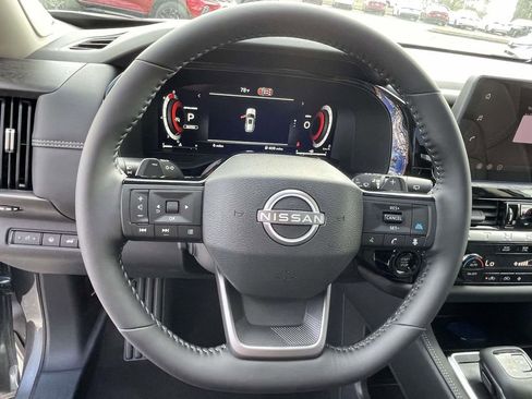 New 2026 Nissan Pathfinder Platinum image 20