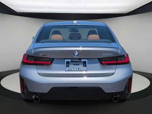 Used 2026 BMW 330i xDrive Sedan w/ M Sport Package AWD/4WD image 7