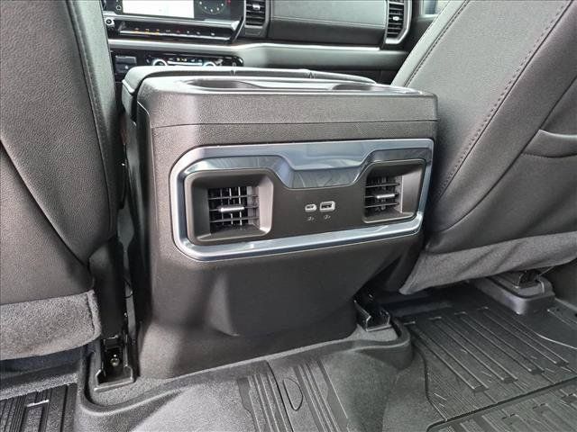 Used 2025 GMC Sierra 1500 Elevation w/ Elevation Premium Package AWD/4WD image 17