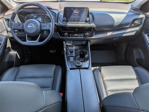 Certified 2023 Nissan Rogue SV w/ SV Premium Package AWD/4WD image 32