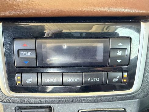 Used 2019 Subaru Ascent Touring AWD/4WD image 23