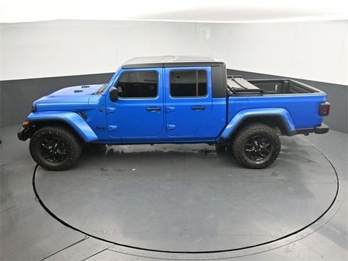 Used 2023 Jeep Gladiator Sport image 25
