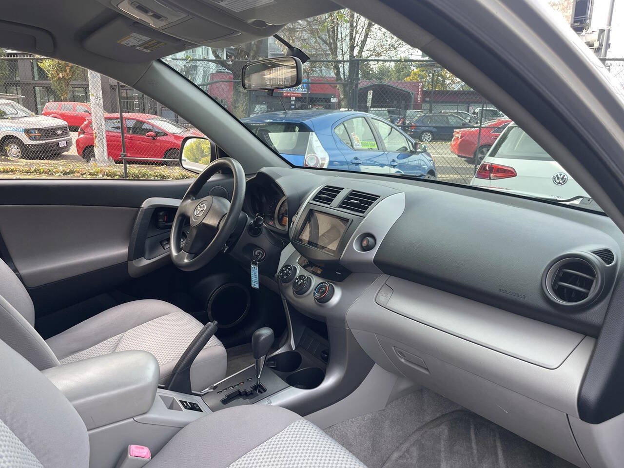 Used 2007 Toyota RAV4 2WD image 15