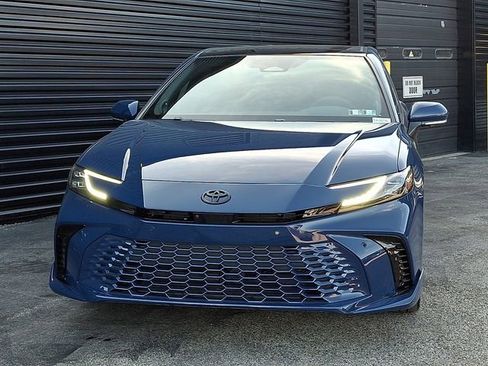 Used 2026 Toyota Camry XSE w/ Premium Plus Package image 10