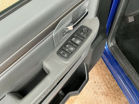 Used 2017 RAM 1500 Big Horn image 15