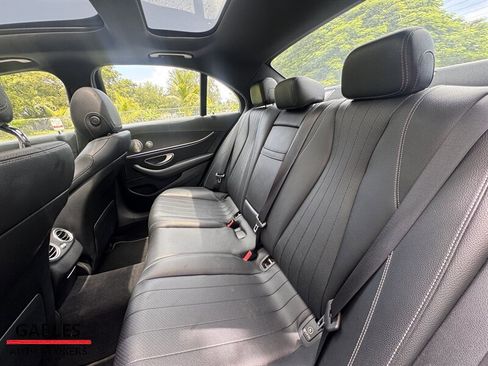 Used 2019 Mercedes-Benz E 300 image 21