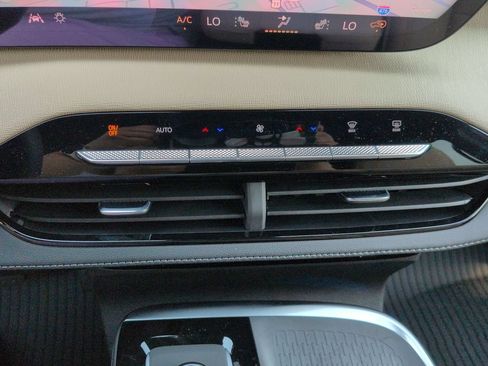 New 2026 Buick Enclave Preferred w/ Power Package AWD/4WD image 19