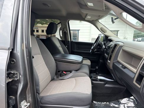 Used 2011 RAM 2500 ST w/ ST Popular Equipment Group AWD/4WD image 18
