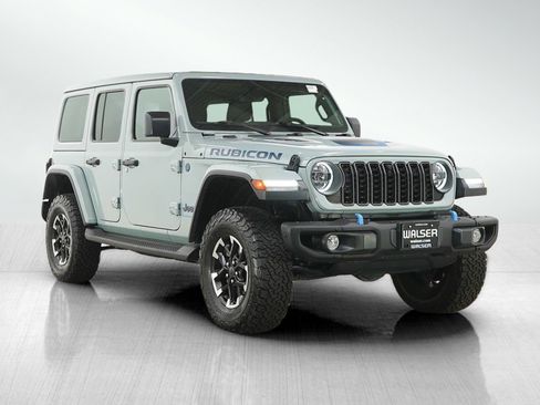 Used 2024 Jeep Wrangler Unlimited Rubicon 4xe AWD/4WD image 7