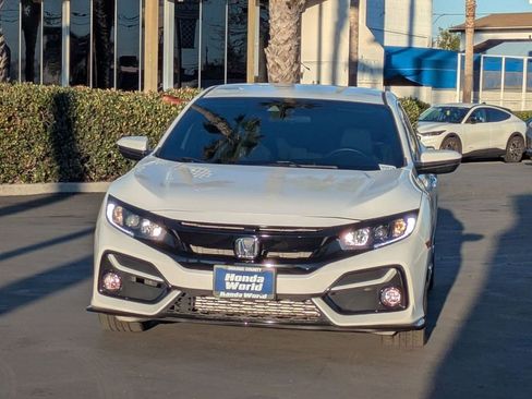 Used 2020 Honda Civic Sport image 2