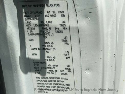 Used 2020 Chevrolet Express 3500 w/ Power Convenience Package RWD image 37
