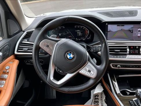 Used 2021 BMW X7 xDrive40i w/ Premium Package image 5