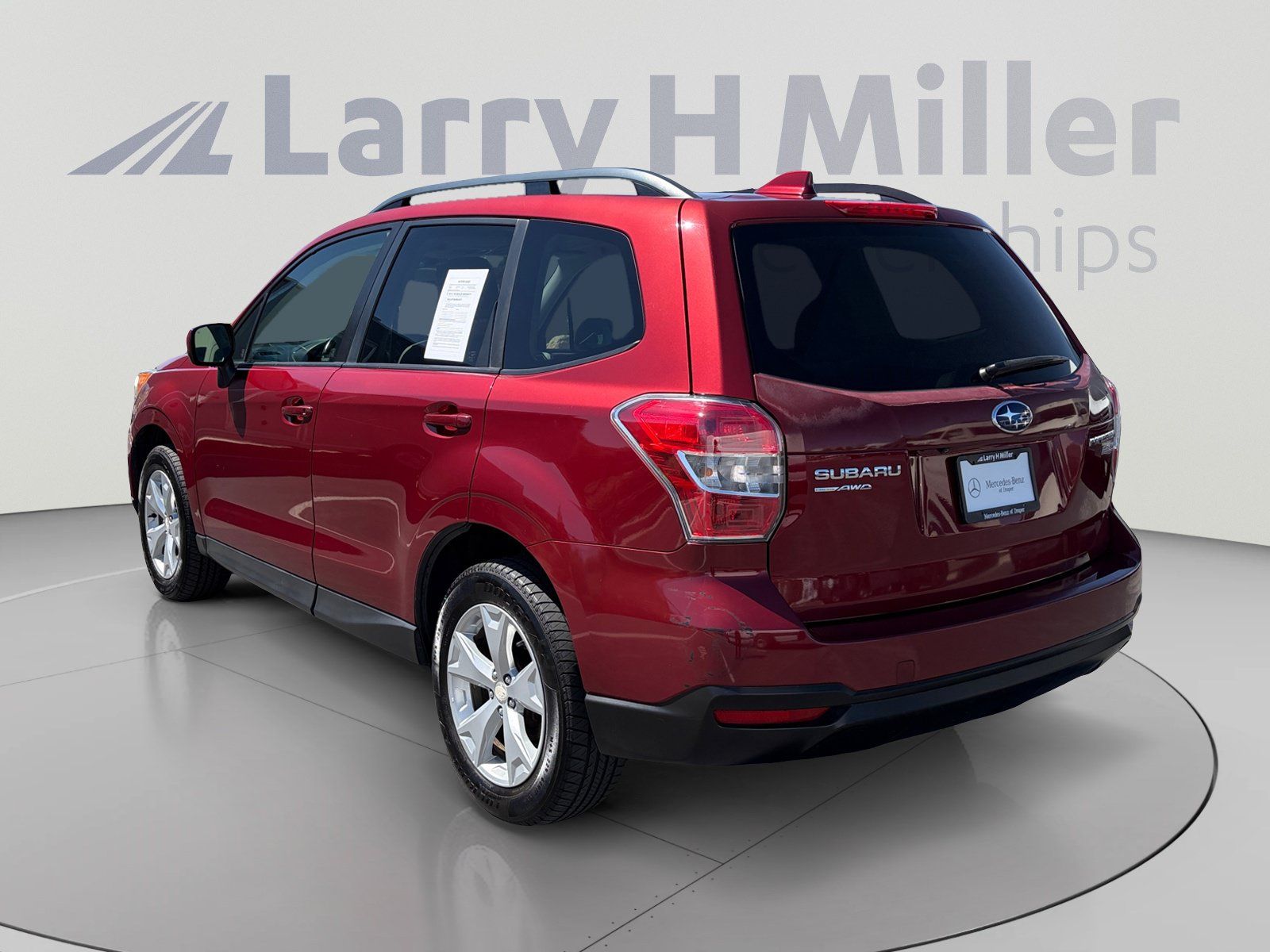 Used 2016 Subaru Forester 2.5i Premium w/ All-Weather Package AWD/4WD image 3