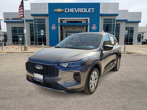 Used 2024 Ford Escape Active w/ Cold Weather Package image 1