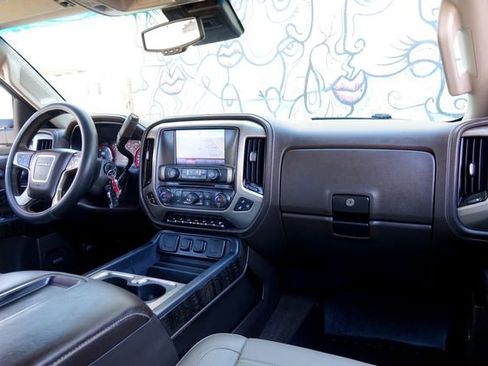 Used 2015 GMC Sierra 2500 Denali w/ Duramax Plus Package image 42