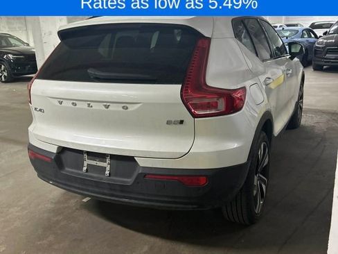 Used 2023 Volvo XC40 B5 Plus w/ Driver Assist Package image 4