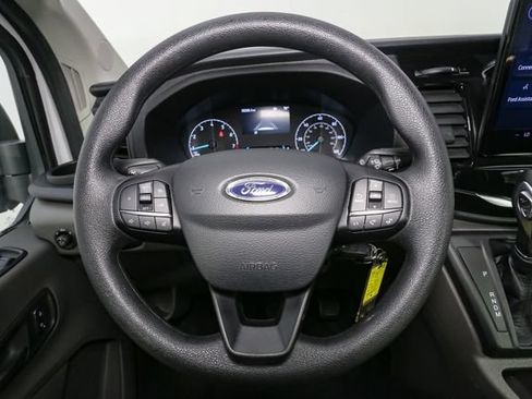 Used 2025 Ford Transit 350 XLT RWD image 28