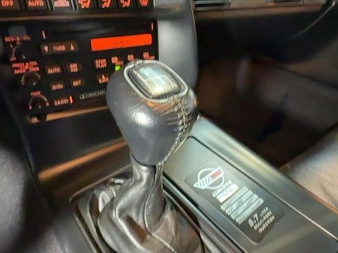 Used 1996 Chevrolet Corvette Coupe image 18