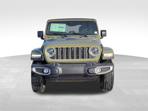 New 2026 Jeep Wrangler Unlimited Sahara AWD/4WD image 2
