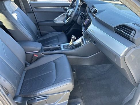 Used 2020 Audi Q3 2.0T Premium w/ Convenience Package image 12