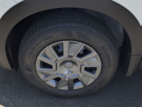 New 2026 Nissan Kicks S FWD image 7