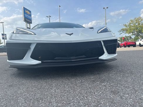 Used 2023 Chevrolet Corvette Stingray Premium Conv w/ Z51 Performance Package RWD image 4
