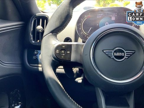 Used 2023 MINI Cooper Countryman S FWD image 16