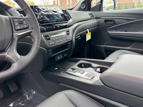 New 2026 Honda Ridgeline TrailSport+ image 11