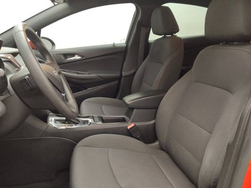 Used 2019 Chevrolet Cruze LT w/ Convenience Package FWD image 17
