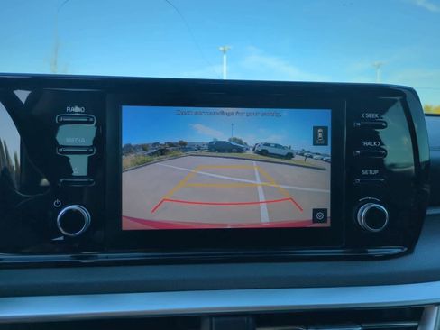 Used 2024 Kia K5 LXS image 27