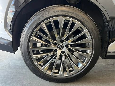 Used 2024 Lexus RZ 450e Premium AWD/4WD image 13