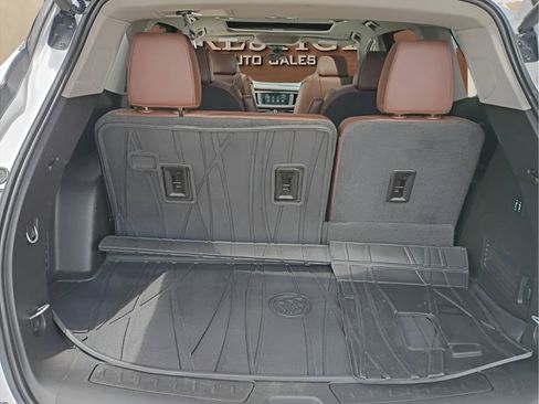 Used 2019 Buick Enclave Avenir w/ Avenir Technology Package AWD/4WD image 26