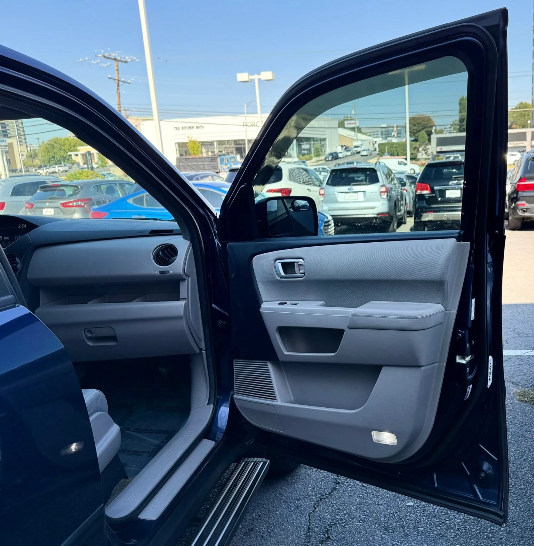 Used 2014 Honda Pilot LX image 33